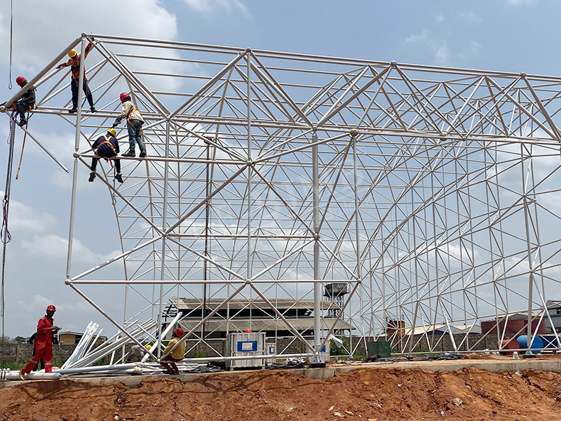 На какие проблемы вам нужно обратить внимание при хранении строительных материалов или руды в России?